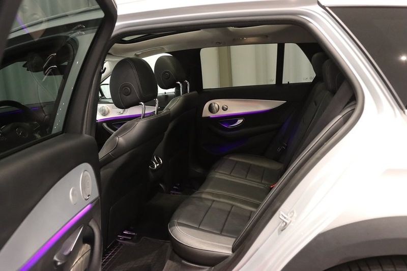 Mercedes E220 bild 9