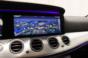Mercedes E220 bild 17