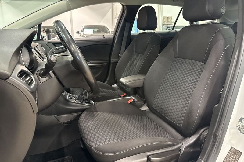 Opel Astra bild 17