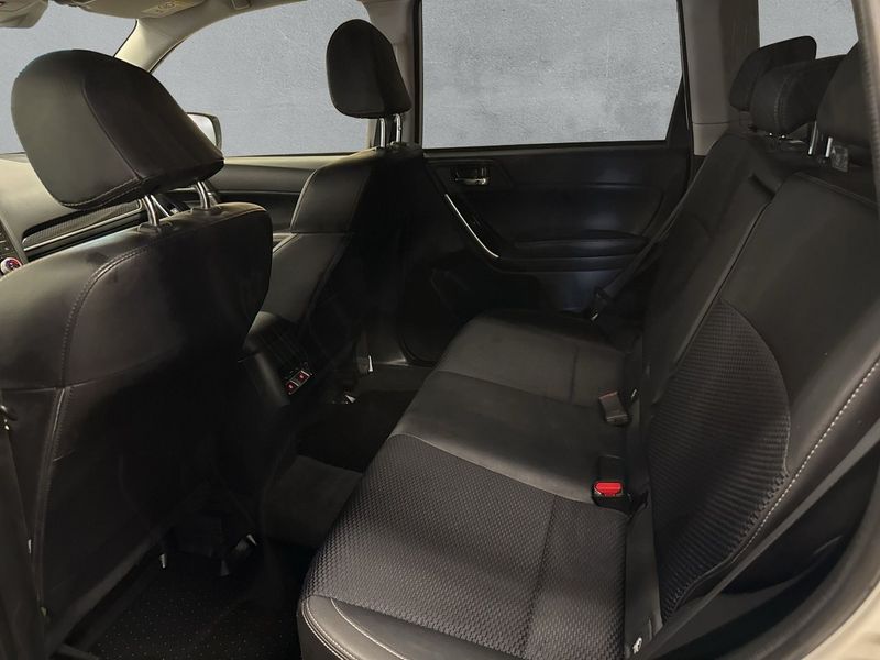 Subaru Forester bild 12