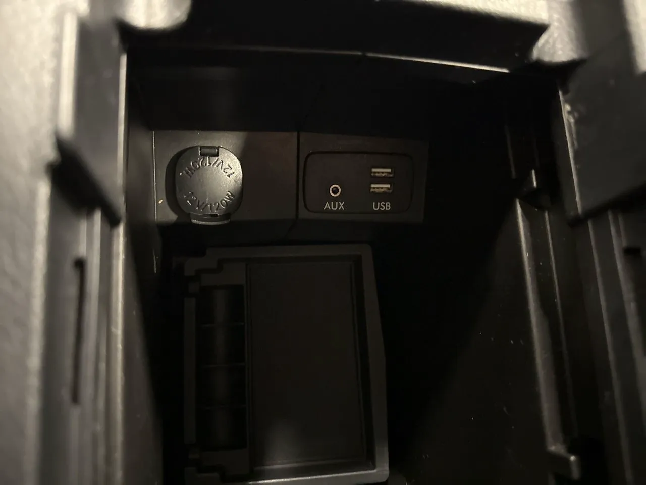 Vehicle image 21