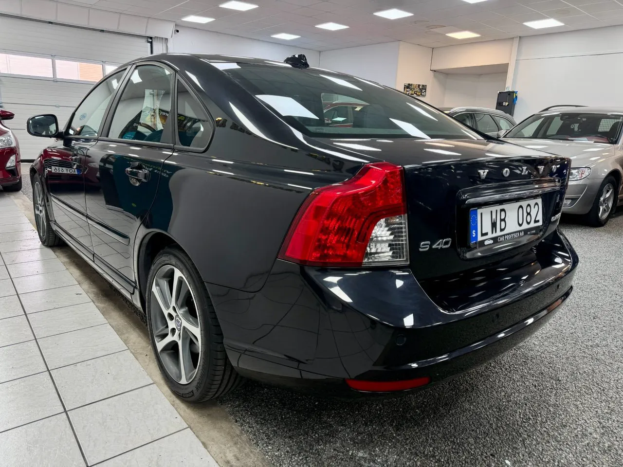 Vehicle image 2