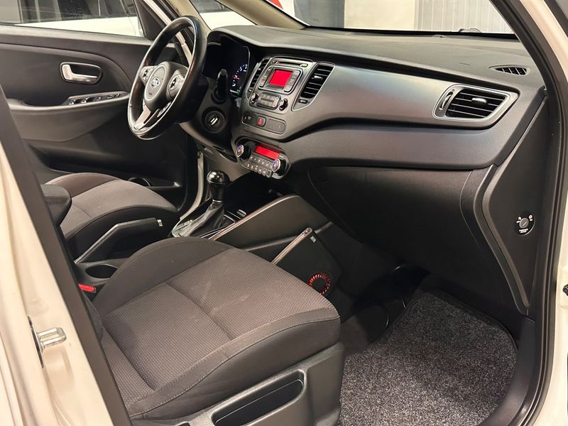 Kia Carens bild 9