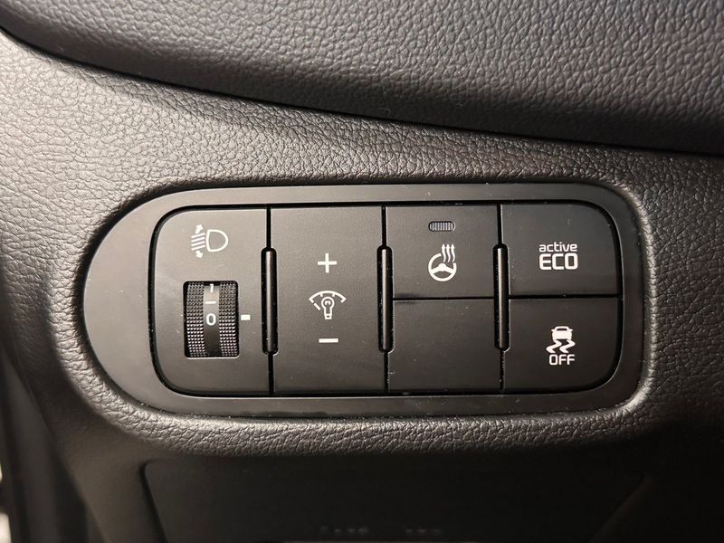 Kia Carens bild 24