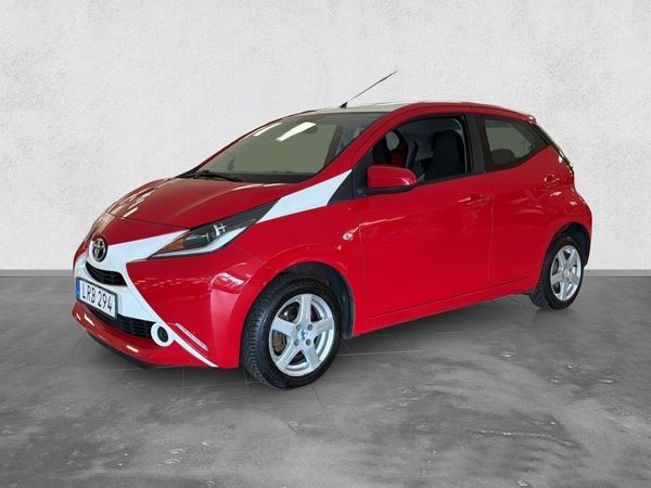 Toyota Aygo 1.0 VVT-i X-PLAY Touch 5-dörrar 69hk - 2015