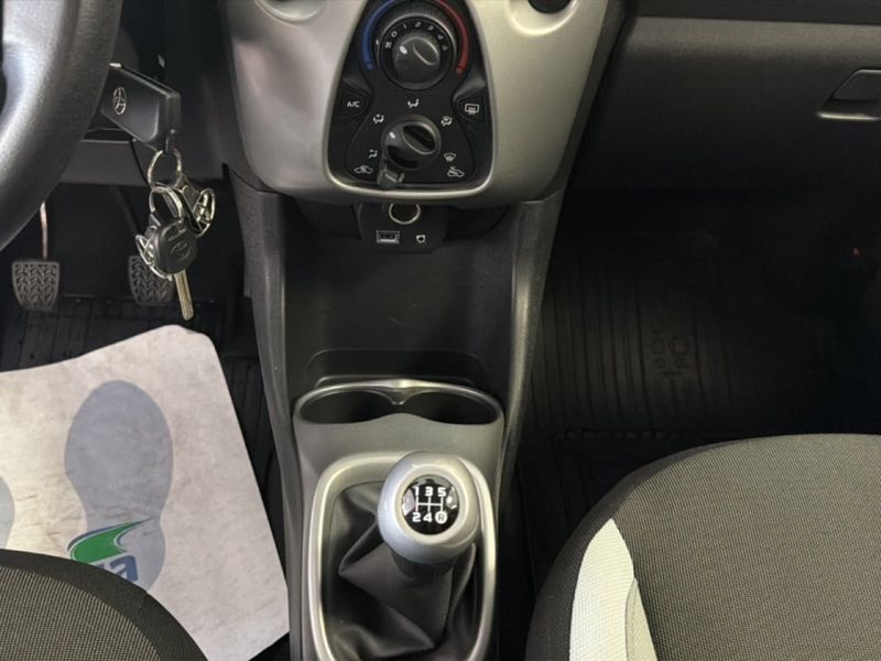 Toyota Aygo bild 18