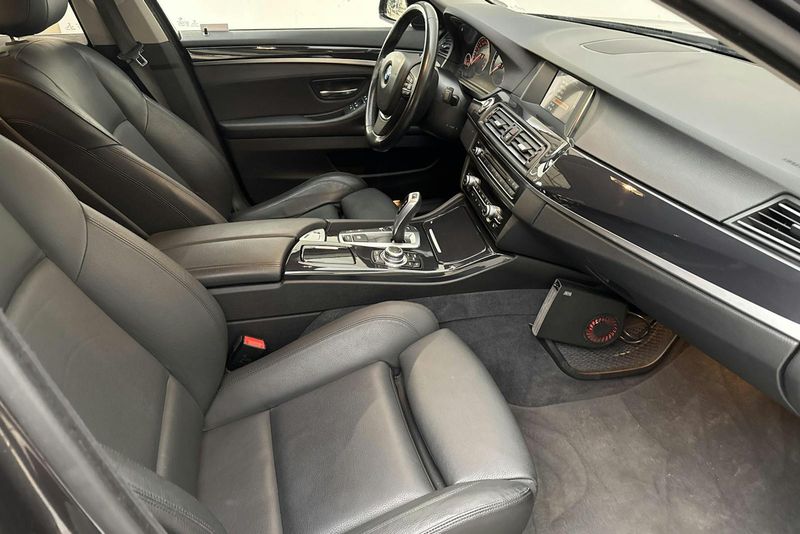 BMW 520 bild 7