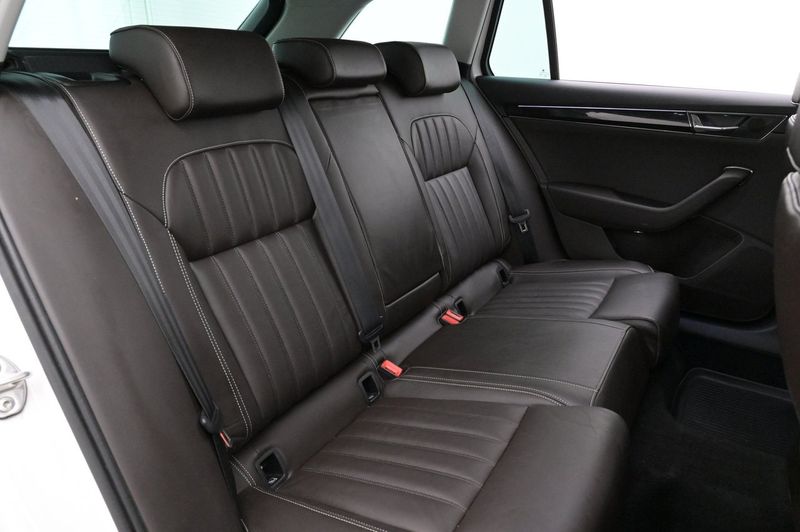 Skoda Superb bild 22