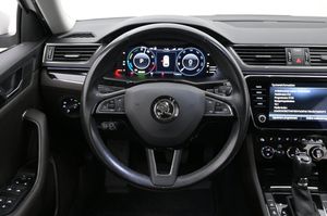 Skoda Superb bild 7