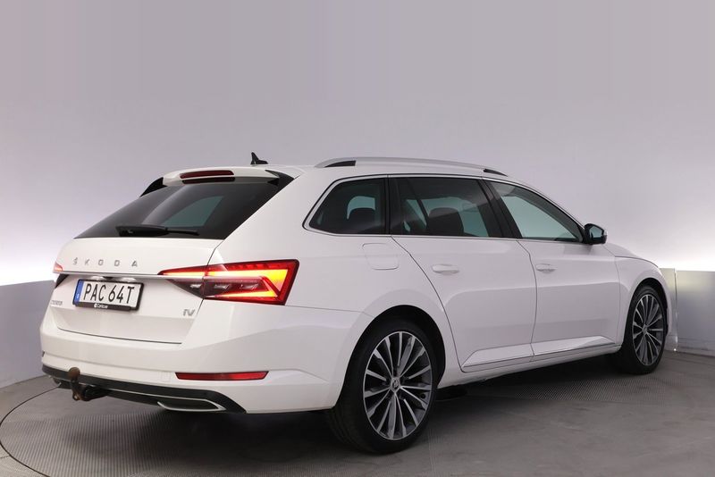 Skoda Superb bild 5