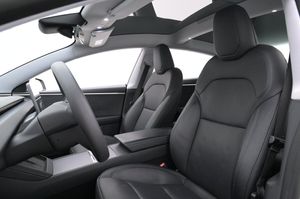 Tesla Model 3 bild 8