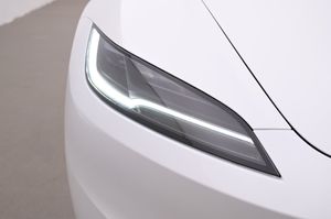 Tesla Model 3 bild 26
