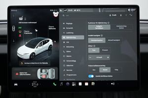 Tesla Model 3 bild 15
