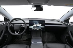 Tesla Model 3 bild 6