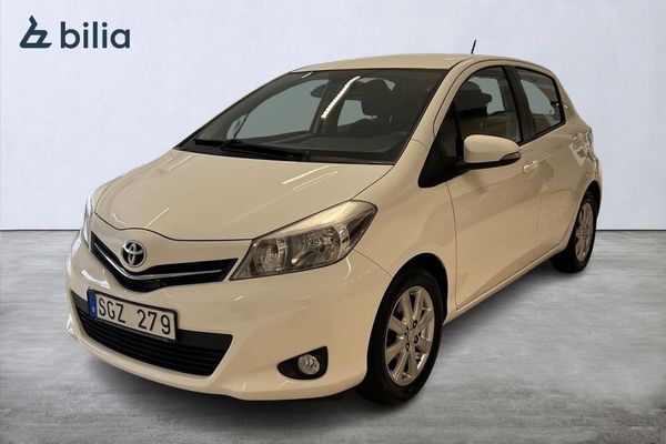 Toyota Yaris 1.33 5-D ACTIVE - 2013
