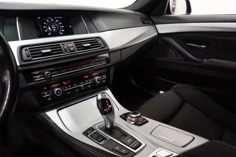 BMW 520 bild 15