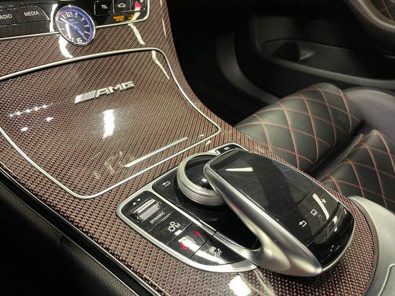 Mercedes C63 AMG bild 18