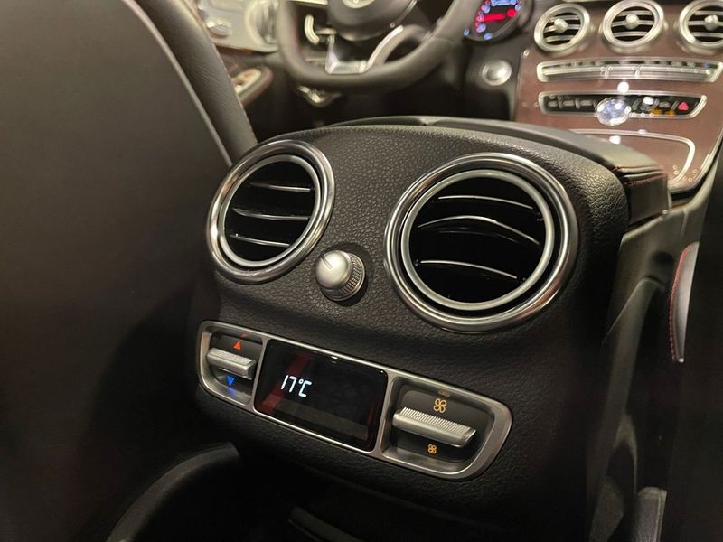 Mercedes C63 AMG bild 25