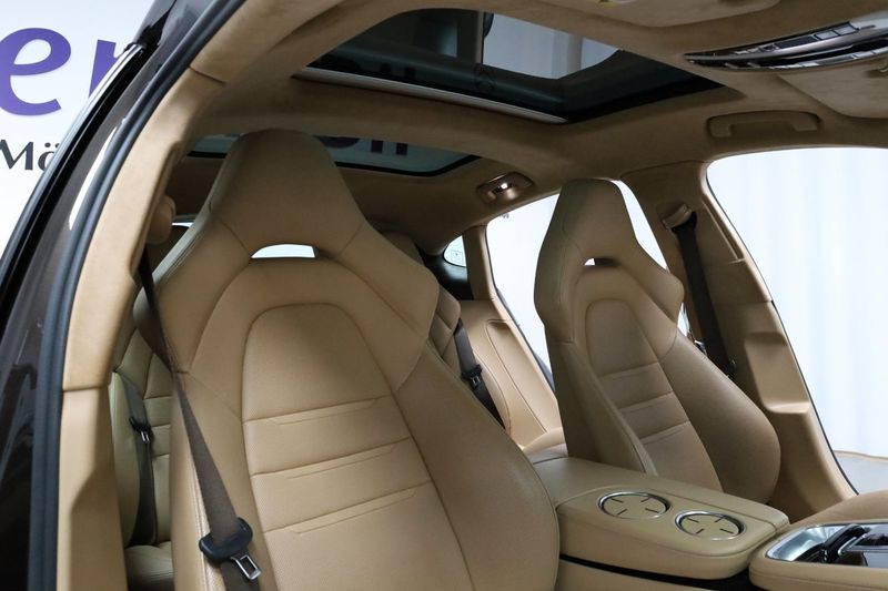 Porsche Panamera bild 25