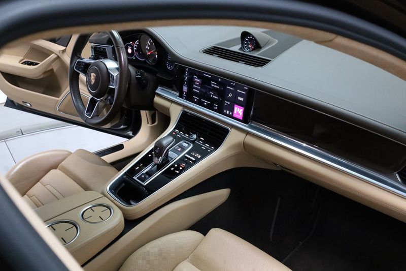 Porsche Panamera bild 24