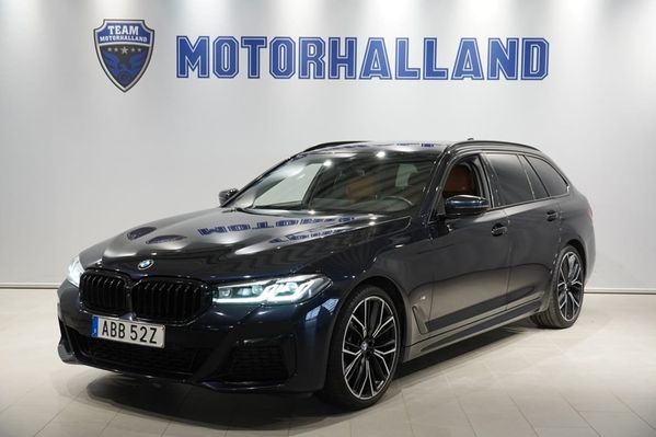 BMW 520 d D XDRIVE TOURING M SPORT - LÄDER/PANO/DRAG MM! - 2021