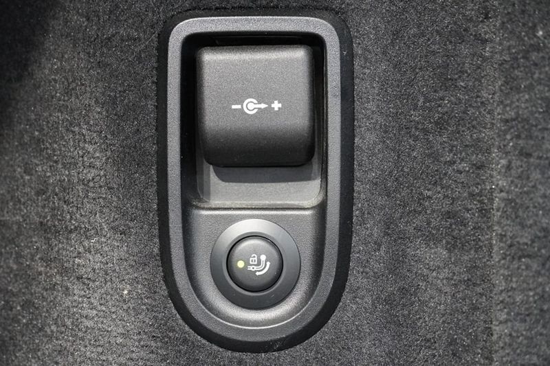 BMW 520 bild 24