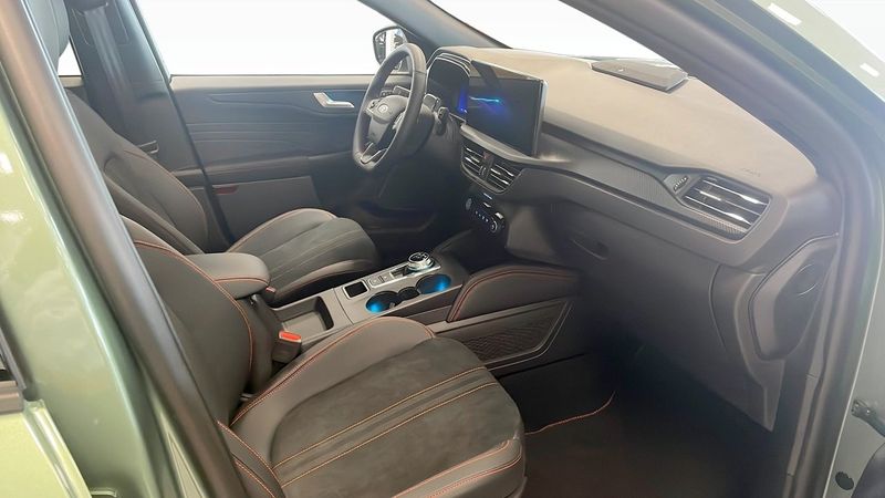 Ford Kuga bild 3