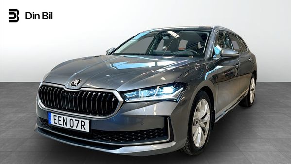 Skoda Superb iV Kombi Selection DSG | Drag/P-värmare/Navigation - 2025