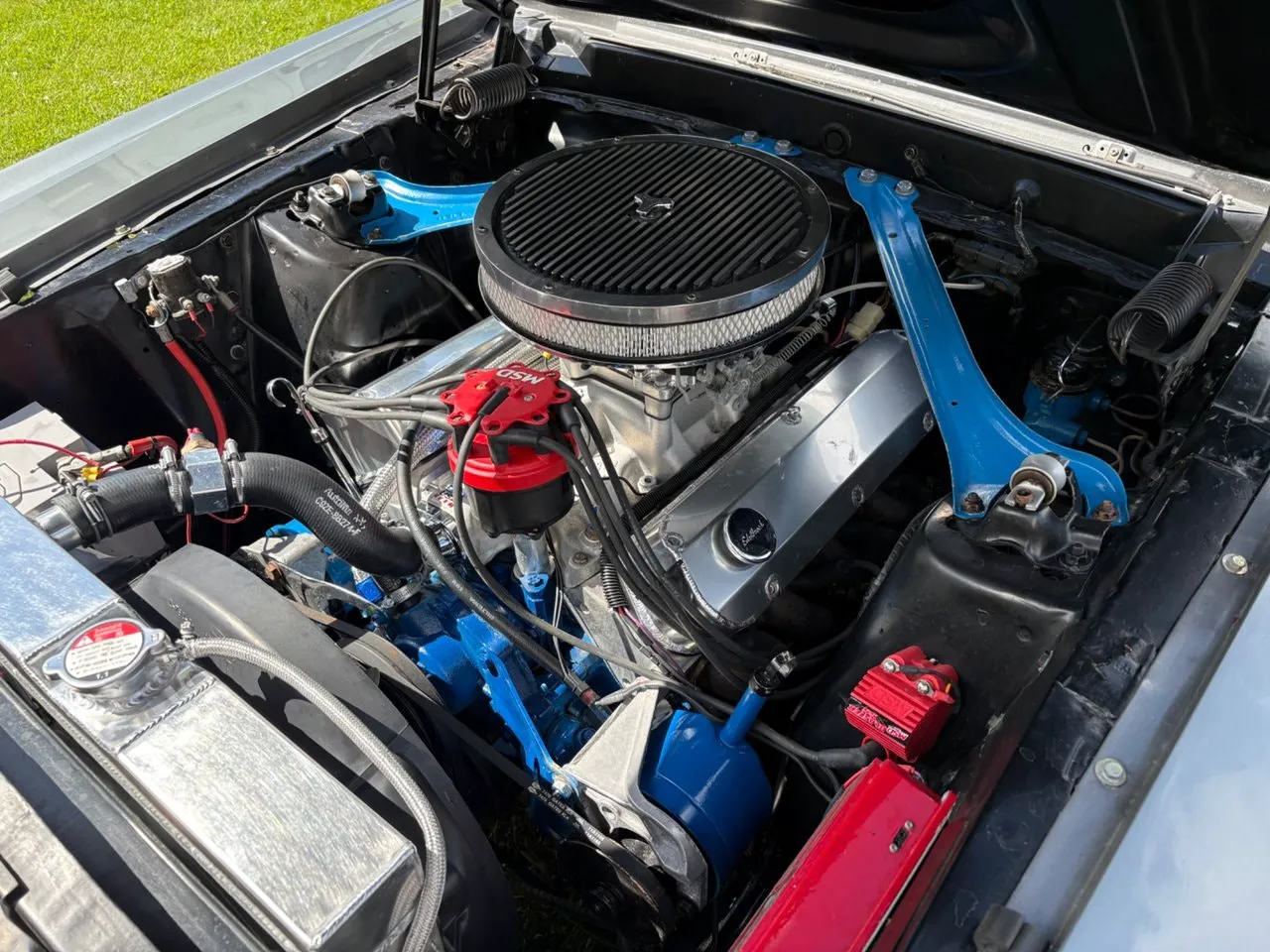 Vehicle image 13