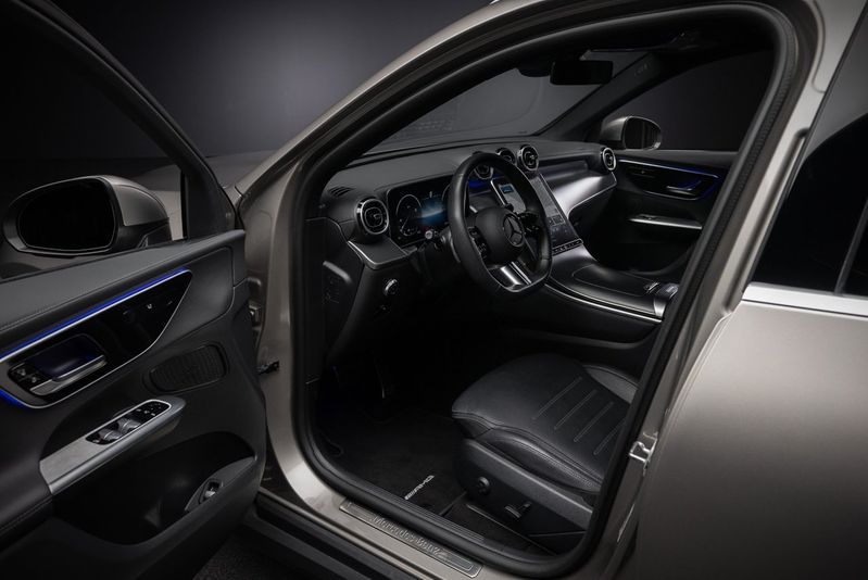 Mercedes GLC300 bild 7