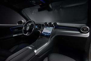 Mercedes GLC300 bild 10