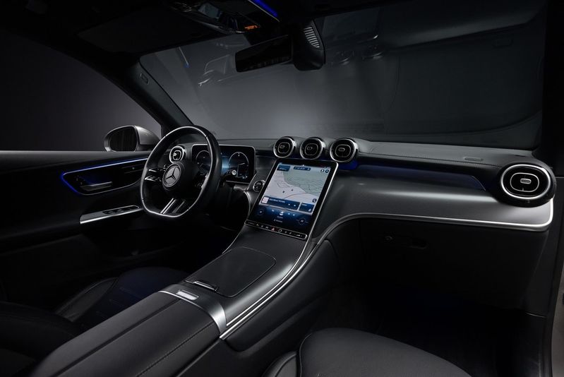 Mercedes GLC300 bild 10
