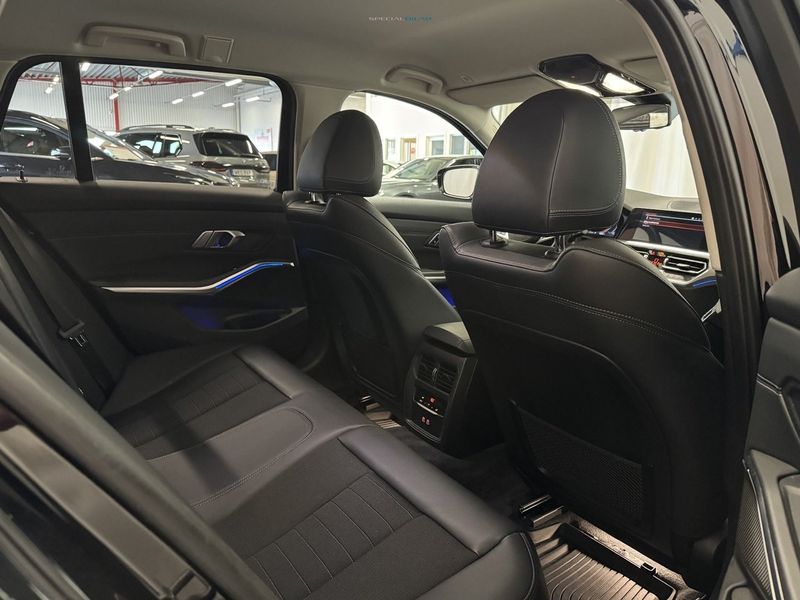 BMW 320 bild 15