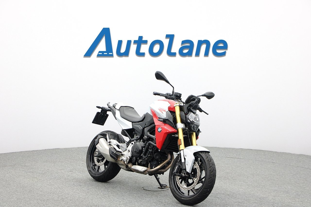 BMW F 900 R