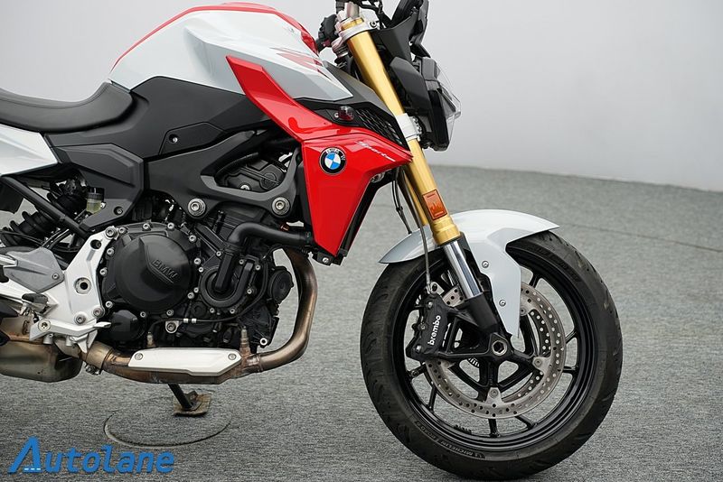 BMW F 900 R bild 11