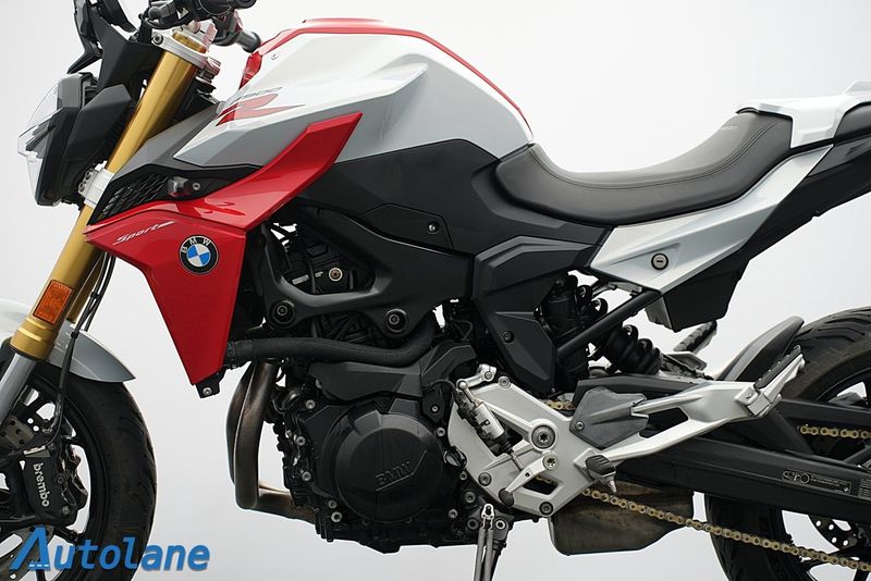 BMW F 900 R bild 13