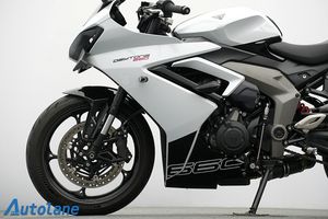 Triumph Daytona bild 13