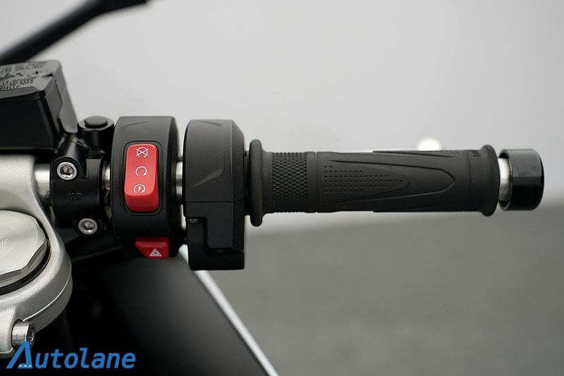 Triumph Daytona bild 23