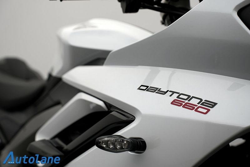 Triumph Daytona bild 19