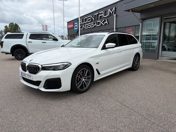 BMW 530 e xDrive Touring Steptronic M Sport, Drag, Backkamera - 2023