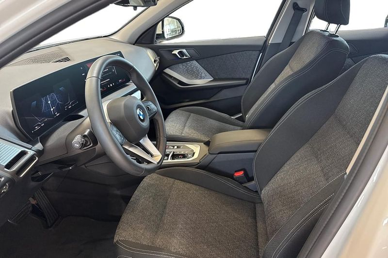 BMW 120 bild 12