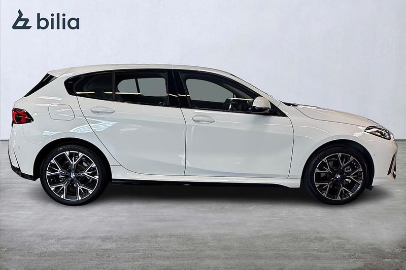 BMW 120 bild 16