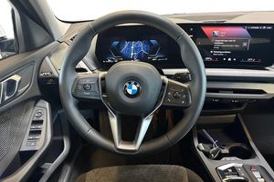 BMW 120 bild 9