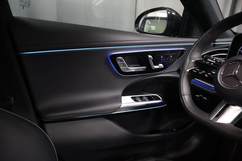 Mercedes E300 bild 16
