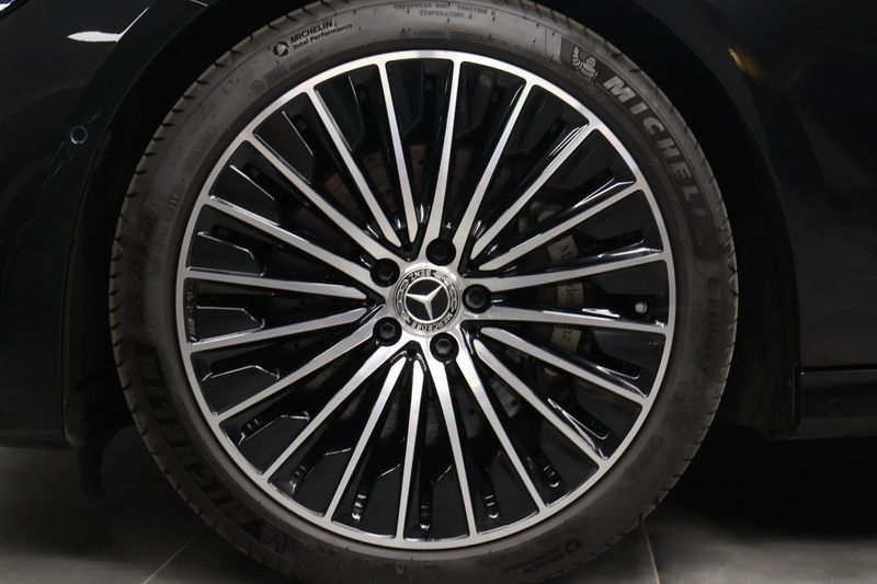 Mercedes E300 bild 6