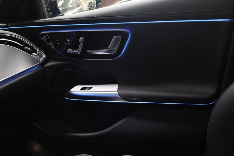 Mercedes E300 bild 26