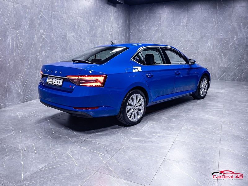 Skoda Superb bild 7