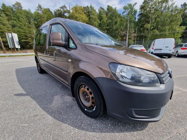 Volkswagen Caddy Maxi 1.2 TSI 105hk 7-sits 7700 mil Handikappsanpassad - 2013