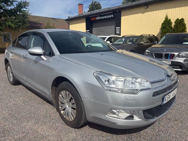 Citroen C5 Sedan 2.0 Drag / Ny besiktad - 2009
