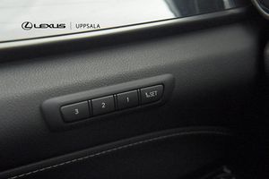 Lexus NX bild 13